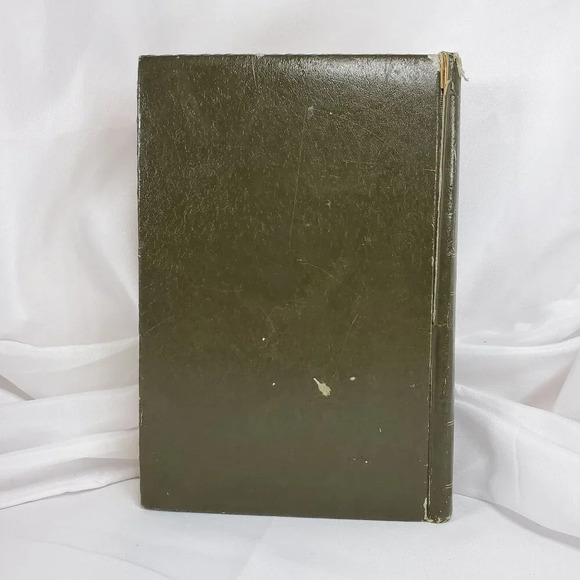 The Living Bible Paraphrased Book Padded Hardcover Edition 1973 - Picture 4 of 9